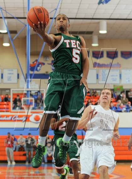 Thumbnail 3 in Ballard vs Indianapolis Arsenal Technical (Marshall County Hoopfest) photogallery.