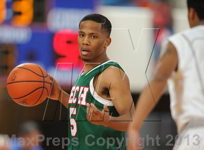 Thumbnail 3 in Ballard vs Indianapolis Arsenal Technical (Marshall County Hoopfest) photogallery.