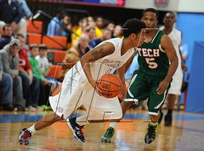Thumbnail 3 in Ballard vs Indianapolis Arsenal Technical (Marshall County Hoopfest) photogallery.