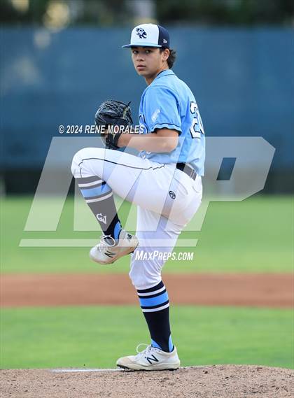 Thumbnail 3 in Canyon vs Crescenta Valley photogallery.