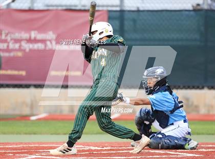 Thumbnail 3 in Canyon vs Crescenta Valley photogallery.