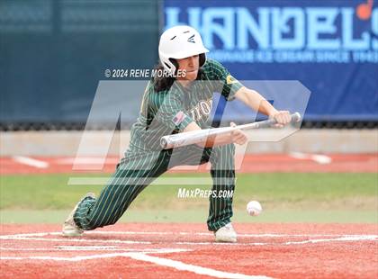 Thumbnail 1 in Canyon vs Crescenta Valley photogallery.