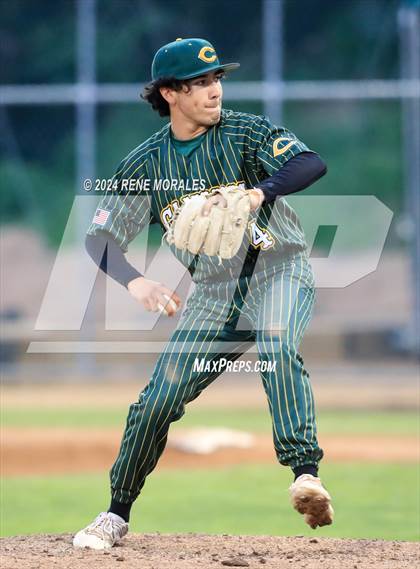 Thumbnail 3 in Canyon vs Crescenta Valley photogallery.