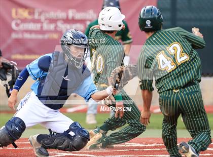 Thumbnail 3 in Canyon vs Crescenta Valley photogallery.