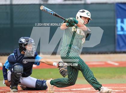 Thumbnail 2 in Canyon vs Crescenta Valley photogallery.