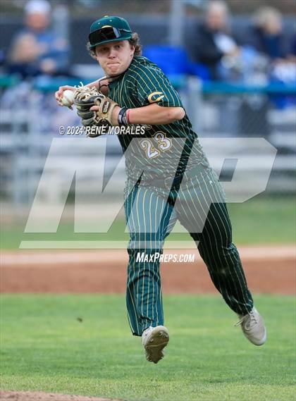 Thumbnail 3 in Canyon vs Crescenta Valley photogallery.