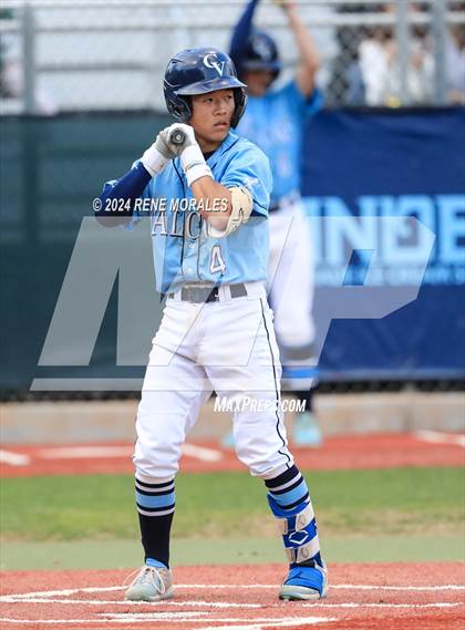 Thumbnail 3 in Canyon vs Crescenta Valley photogallery.
