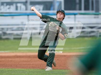 Thumbnail 2 in Canyon vs Crescenta Valley photogallery.