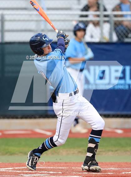 Thumbnail 3 in Canyon vs Crescenta Valley photogallery.