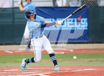 Thumbnail 3 in Canyon vs Crescenta Valley photogallery.