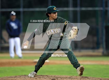 Thumbnail 3 in Canyon vs Crescenta Valley photogallery.