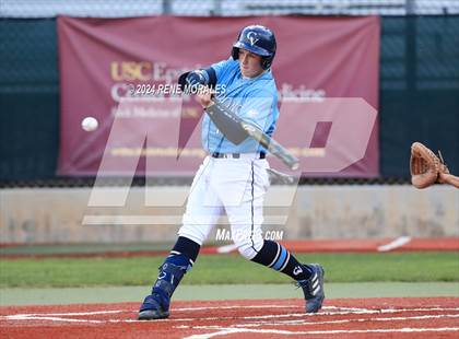 Thumbnail 2 in Canyon vs Crescenta Valley photogallery.