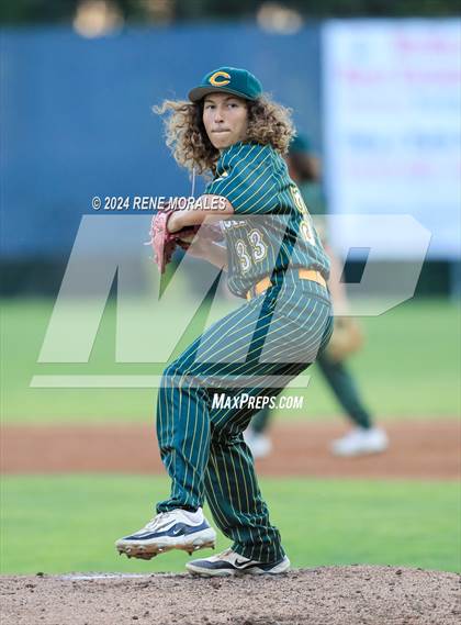 Thumbnail 1 in Canyon vs Crescenta Valley photogallery.