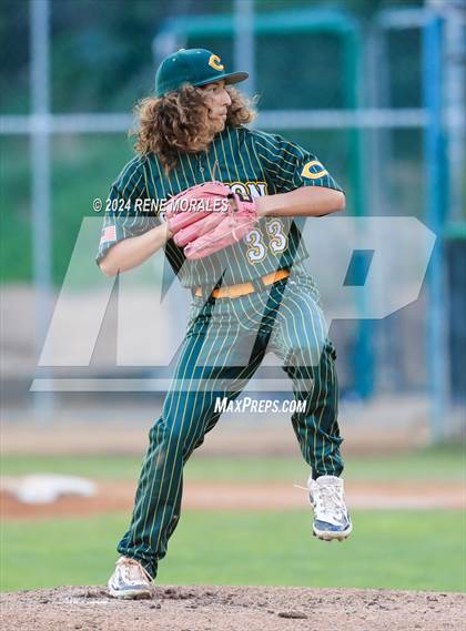 Thumbnail 2 in Canyon vs Crescenta Valley photogallery.