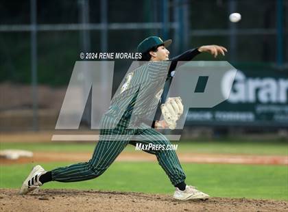 Thumbnail 1 in Canyon vs Crescenta Valley photogallery.