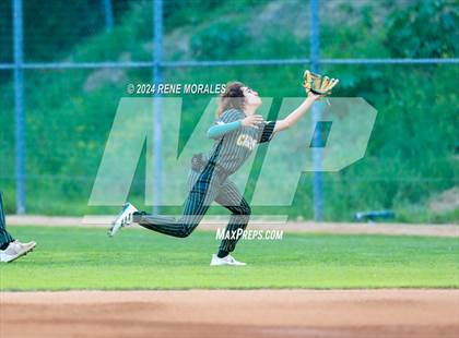 Thumbnail 3 in Canyon vs Crescenta Valley photogallery.
