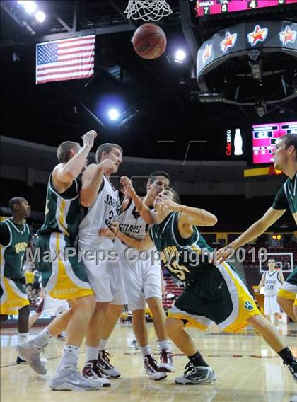 Thumbnail 3 in Boulder Creek vs. Horizon (AIA 5A-II State Tournament) photogallery.