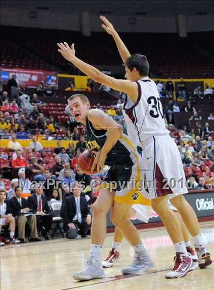 Thumbnail 1 in Boulder Creek vs. Horizon (AIA 5A-II State Tournament) photogallery.