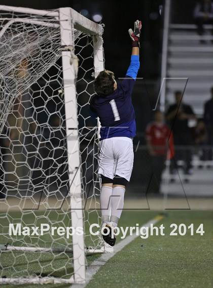 Thumbnail 1 in Marquez vs. Canoga Park (CIF L.A. City Section D2 Final) photogallery.