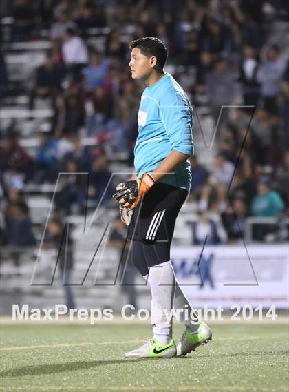 Thumbnail 2 in Marquez vs. Canoga Park (CIF L.A. City Section D2 Final) photogallery.