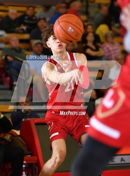 Thumbnail 2 in Foothills Christian vs. Orange Lutheran (Nike Extravaganza) photogallery.