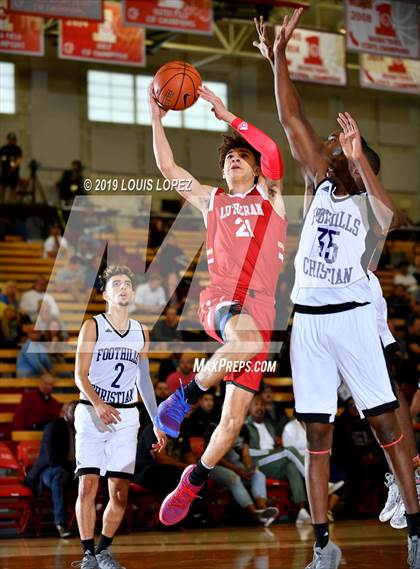 Thumbnail 3 in Foothills Christian vs. Orange Lutheran (Nike Extravaganza) photogallery.
