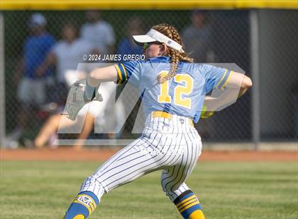 Thumbnail 3 in Seneca Valley vs. Canon-McMillan (WPIAL 6A Semifinal) photogallery.