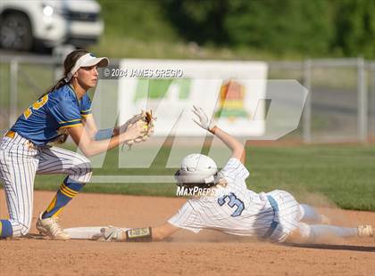 Thumbnail 2 in Seneca Valley vs. Canon-McMillan (WPIAL 6A Semifinal) photogallery.