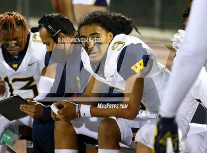 Thumbnail 3 in Warren vs. Downey photogallery.