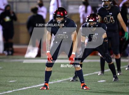 Thumbnail 2 in Warren vs. Downey photogallery.