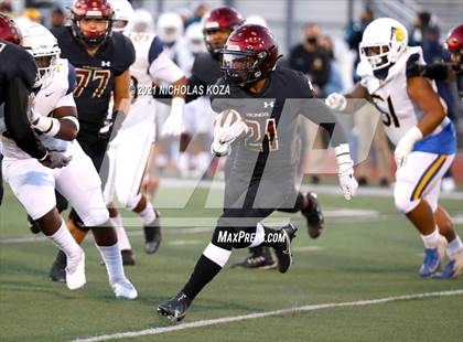 Thumbnail 2 in Warren vs. Downey photogallery.