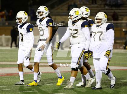 Thumbnail 2 in Warren vs. Downey photogallery.