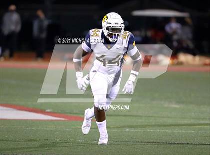 Thumbnail 3 in Warren vs. Downey photogallery.