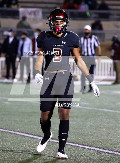 Thumbnail 2 in Warren vs. Downey photogallery.