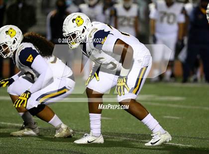 Thumbnail 1 in Warren vs. Downey photogallery.
