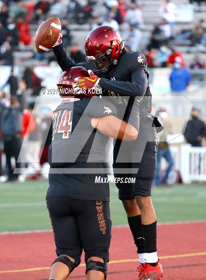 Thumbnail 1 in Warren vs. Downey photogallery.