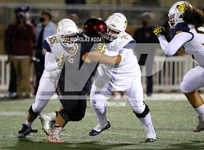 Thumbnail 2 in Warren vs. Downey photogallery.