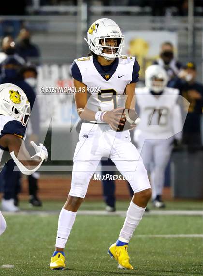 Thumbnail 2 in Warren vs. Downey photogallery.