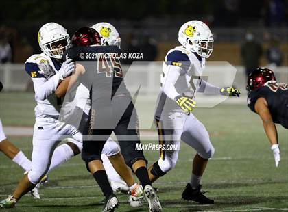 Thumbnail 2 in Warren vs. Downey photogallery.