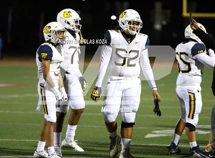 Thumbnail 3 in Warren vs. Downey photogallery.