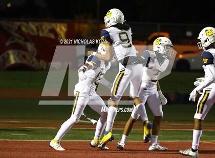 Thumbnail 2 in Warren vs. Downey photogallery.