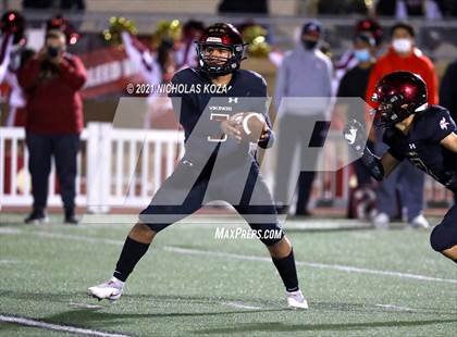Thumbnail 1 in Warren vs. Downey photogallery.