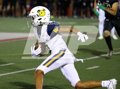 Thumbnail 1 in Warren vs. Downey photogallery.