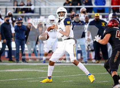 Thumbnail 3 in Warren vs. Downey photogallery.