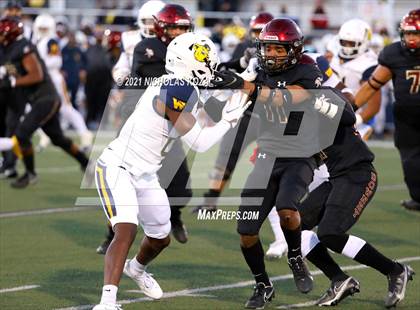 Thumbnail 2 in Warren vs. Downey photogallery.