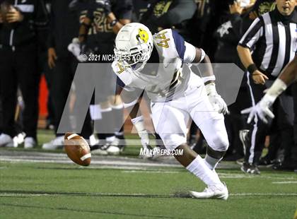 Thumbnail 1 in Warren vs. Downey photogallery.