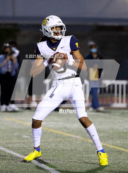 Thumbnail 3 in Warren vs. Downey photogallery.