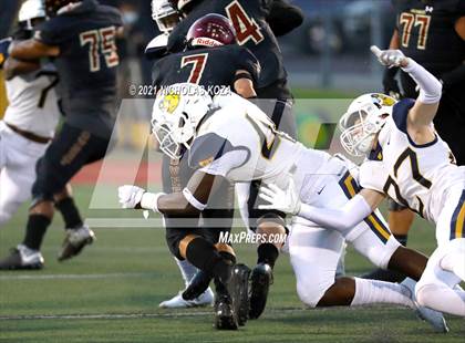 Thumbnail 1 in Warren vs. Downey photogallery.