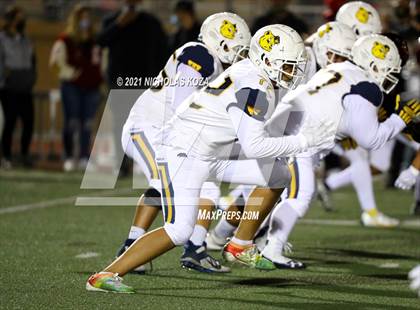 Thumbnail 1 in Warren vs. Downey photogallery.
