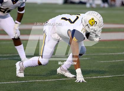 Thumbnail 1 in Warren vs. Downey photogallery.